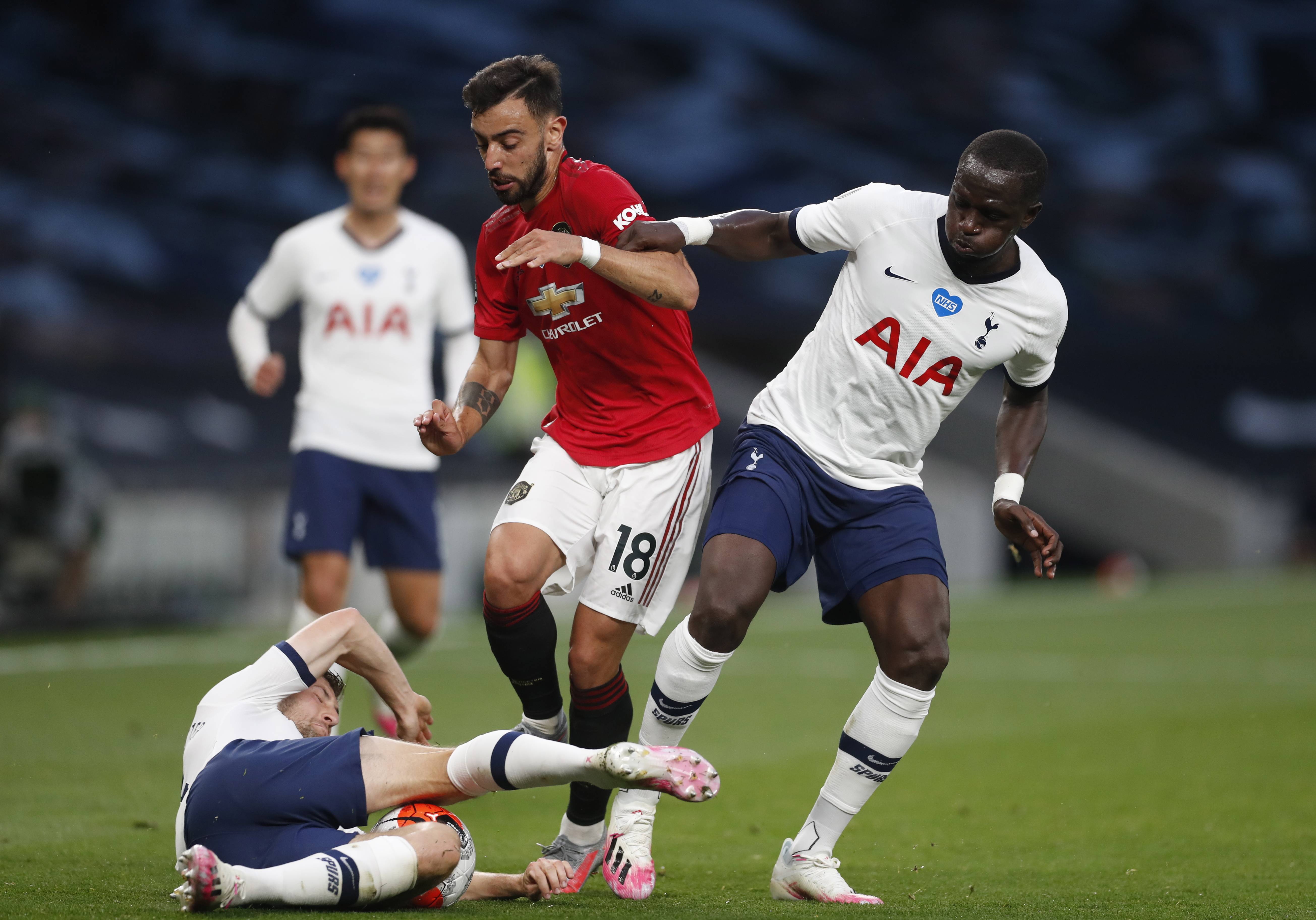 与传奇教练 与传奇教练