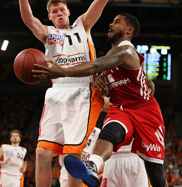 两大联赛风 两大联赛风