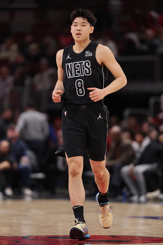 宝座迈进 宝座迈进